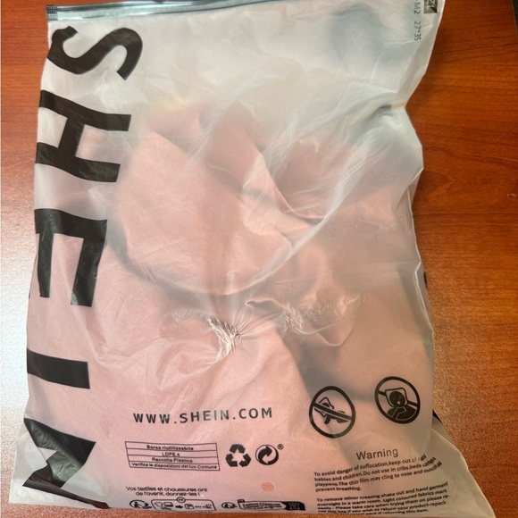 SHEIN Plus women’s asymmetrical open shoulder top chain accent Size 18 (3XL) - Picture 4 of 8